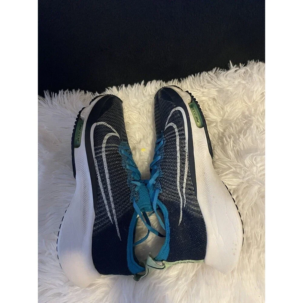 Nike Air Zoom Tempo Next% Flyknit Blue/Navy Running Shoes - Kids  Size 5
